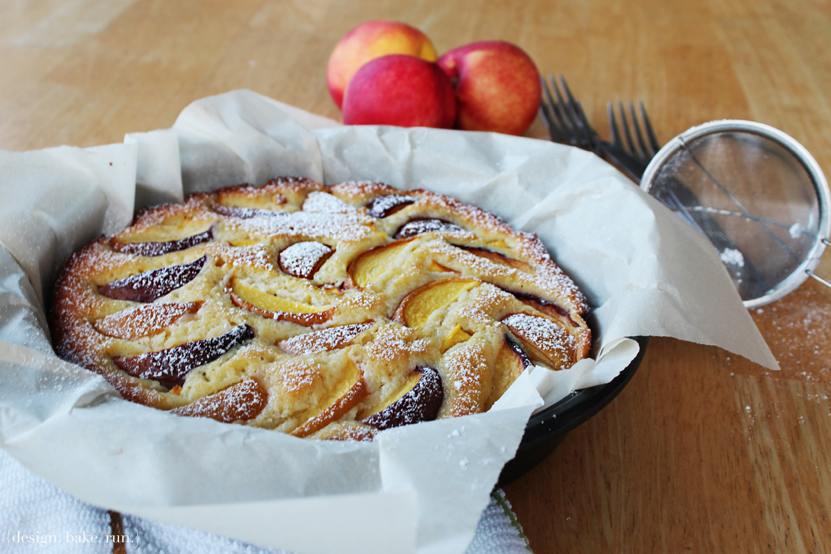 Peach Cake via design. bake. run.
